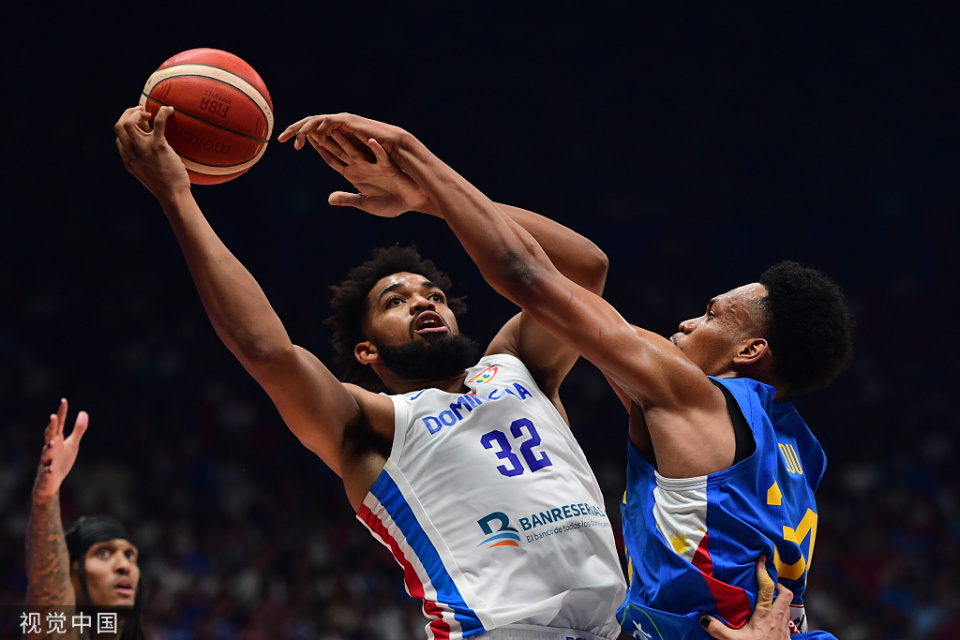 DRX翻盘DFM，Caps成为全场焦点小组赛2:1（深圳）