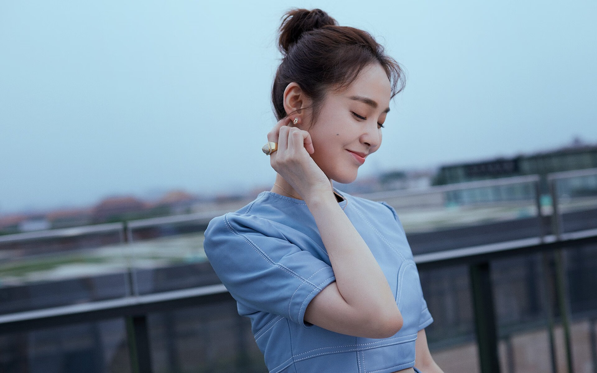 雷火电竞主播-冰川德比，当冰与雪的对话，在阿尔瓦雷斯的里程碑前响起